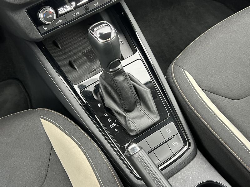 Škoda Kamiq (2021) 1.5TSI 110kW DSG STYLE ČR NOVÉ - fotka 13 z 27