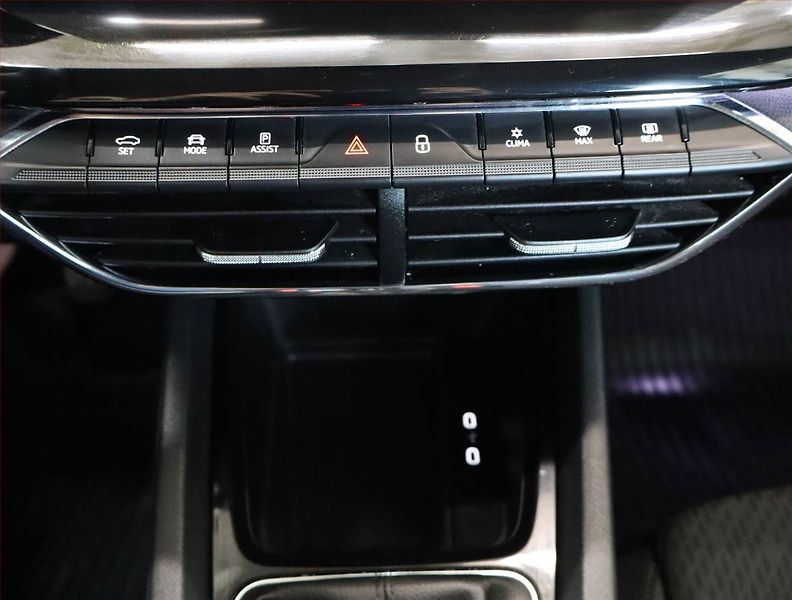 Škoda Octavia (2023) 2.0 TDI - fotka 19 z 24