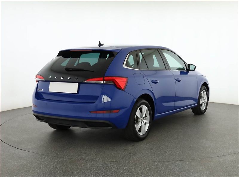 Škoda Scala (2023) Style 1.0 TSI, Serv.kniha - fotka 5 z 21