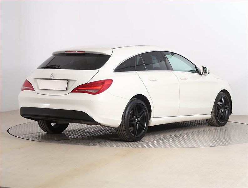 Mercedes-Benz CLA (2015) 200 CDI, Automat, Kůže, Navi - fotka 4 z 15
