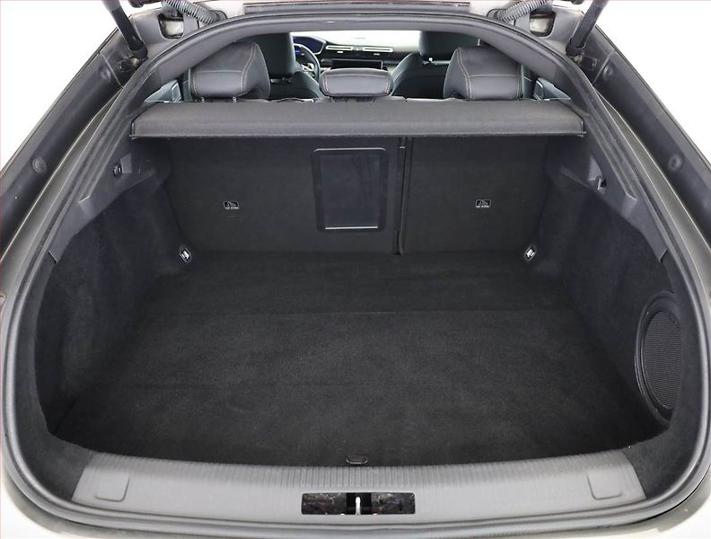 Peugeot 508 (2019) 1.6 PureTech, Automat - fotka 20 z 20