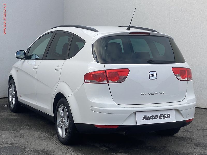 Seat Altea (2012) 1.6TDI XL, ČR, autoAC, temp - fotka 6 z 17