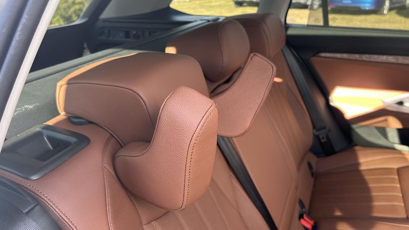 Škoda Superb (2025) TDI, 4x4, DSG, L&K, PANO,NEZ.T - fotka 14 z 28