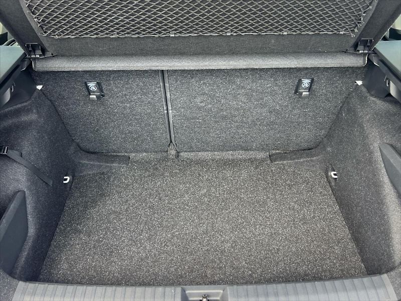 Škoda Kamiq 1,0 TSi 85kW SELECTION - fotka 14 z 24