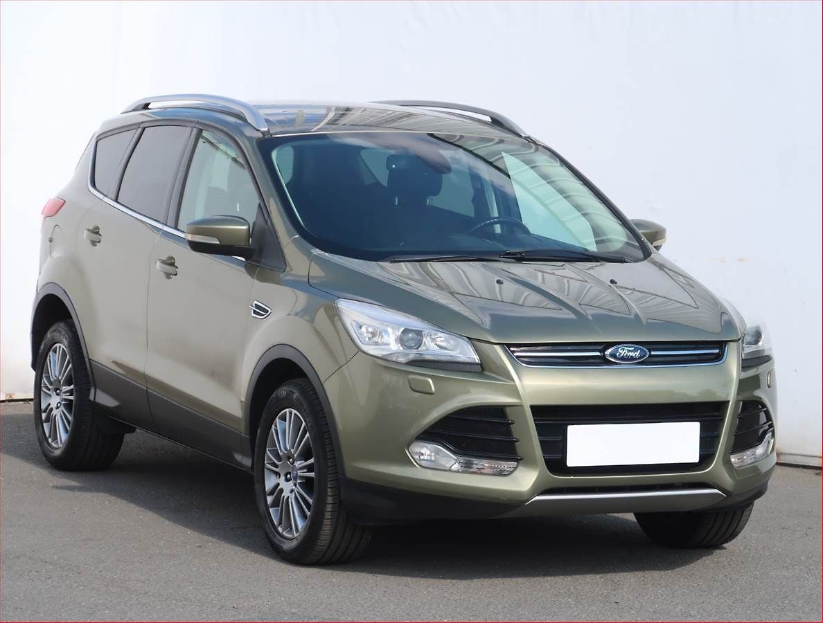 Ford Kuga Titanium 2.0 TDCi, 4X4, Kůže