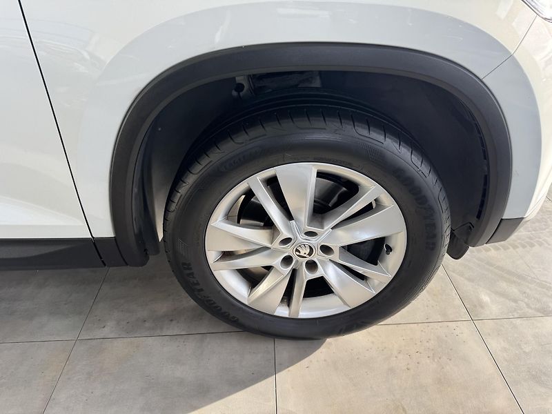 Škoda Kodiaq (2017) 2,0TDi DSG 4x4 NAVI ACC LED - fotka 26 z 36