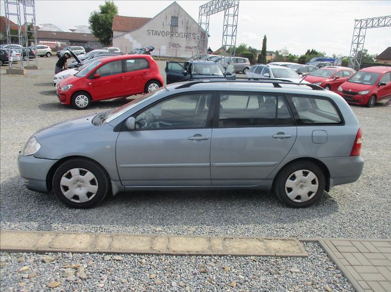 Toyota Corolla 1,4 VVTi, klima, - fotka 4 z 21