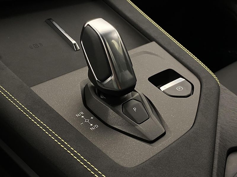Lynk & Co 01 (2025) MORE PHEV AUT CZ 1.maj - fotka 41 z 95