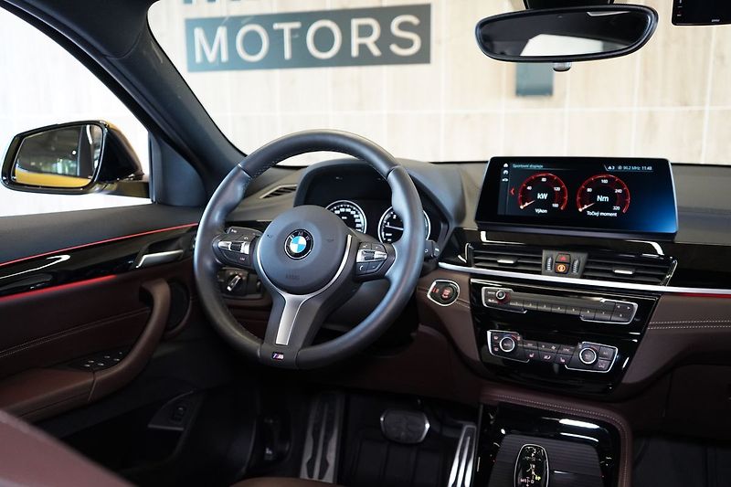 BMW X2 20i xD, M Sport X, Pano, HUD - fotka 42 z 43