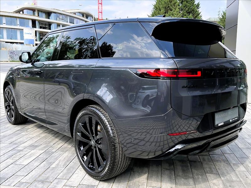 Land Rover Range Rover Sport (2026) 3,0 D300 DYNAMIC SE - fotka 3 z 36