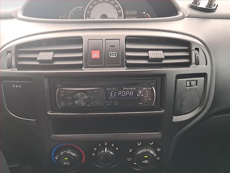 Hyundai Matrix (2010) 1.6, po STK, za dobrou cenu - fotka 12 z 14