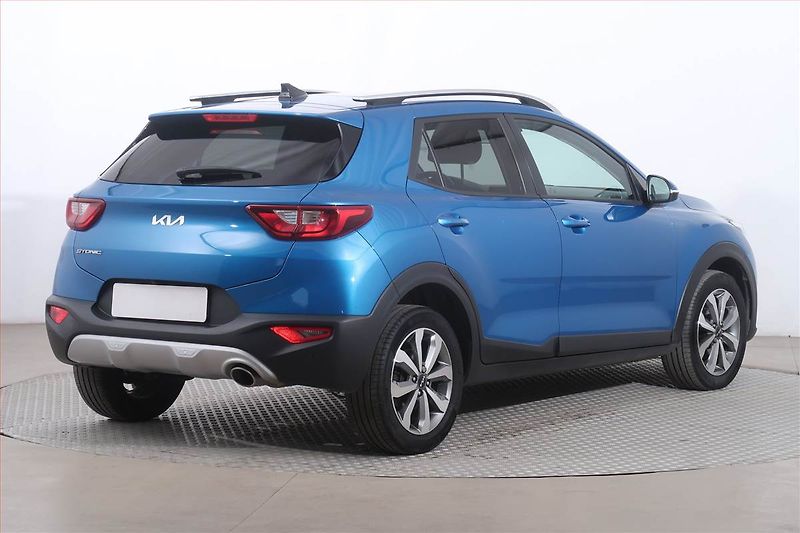 Kia Stonic (2022) 1.0 T-GDI, Automat, Serv.kniha - fotka 5 z 22