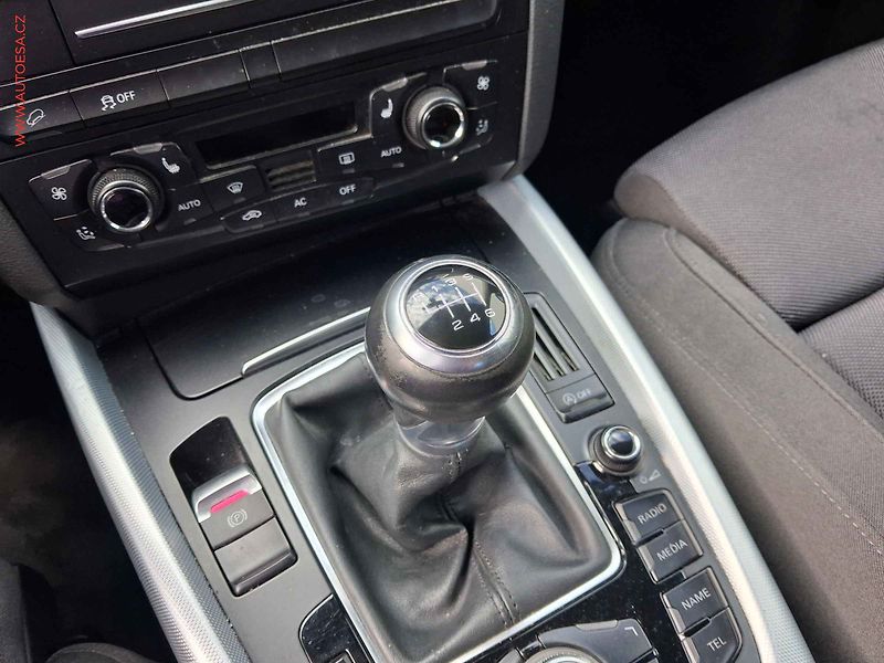 Audi Q5 (2011) 2.0 TFSi Quattro, Bixen, - fotka 16 z 19