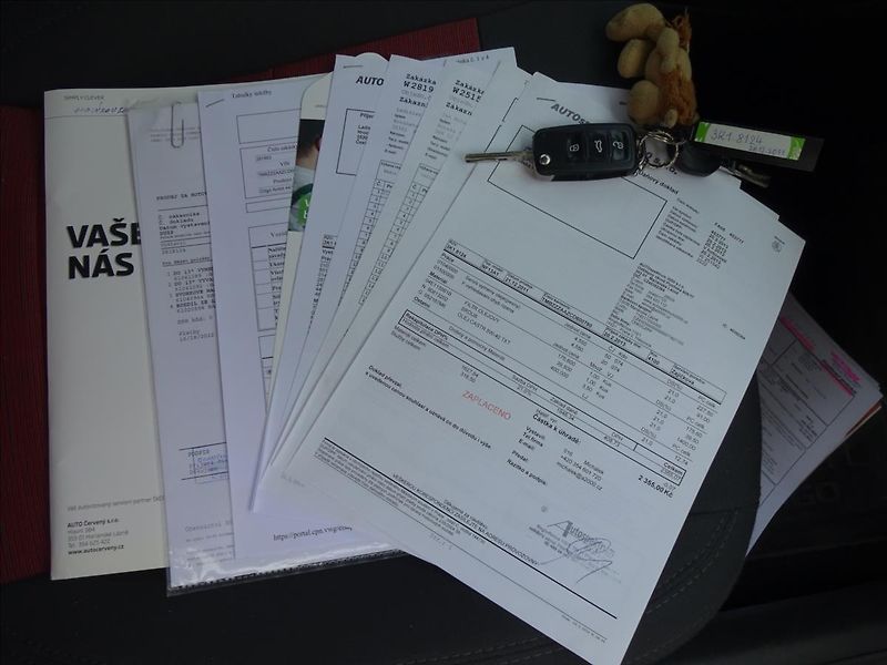 Škoda Citigo 1.0 MPi 44kW 26 000KM - fotka 38 z 40