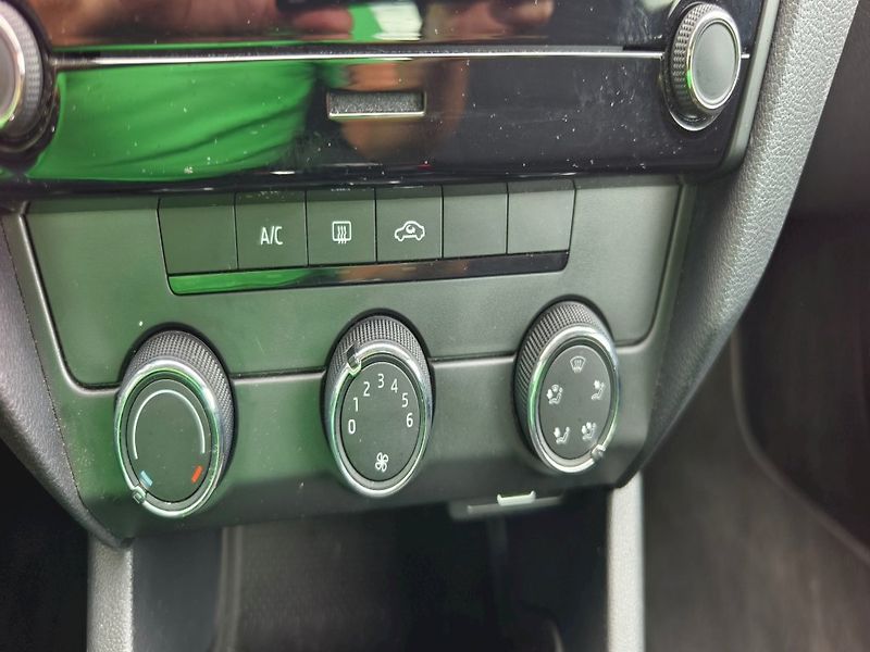 Škoda Octavia (2020) TD 85/1.6 M5F - fotka 18 z 24