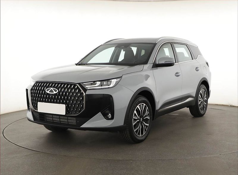 Chery Tiggo 7 (2026) 1.6 TGDI, LUXURY, Ad. tempomat - fotka 2 z 20