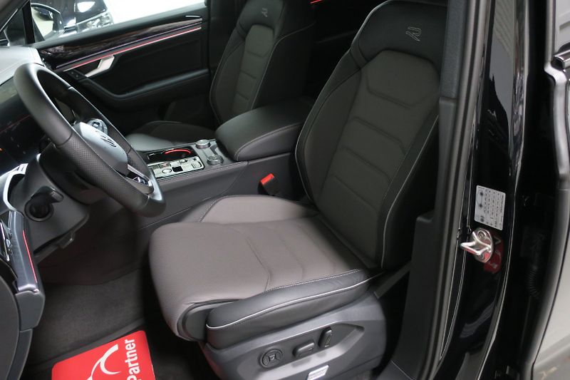 Volkswagen Touareg (2026) NEW Final Edition R Line 210kW - fotka 12 z 50