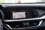 Alfa Romeo Stelvio 2.2D VELOCE Q4 H&K PANOR TAŽNÉ - náhled 32
