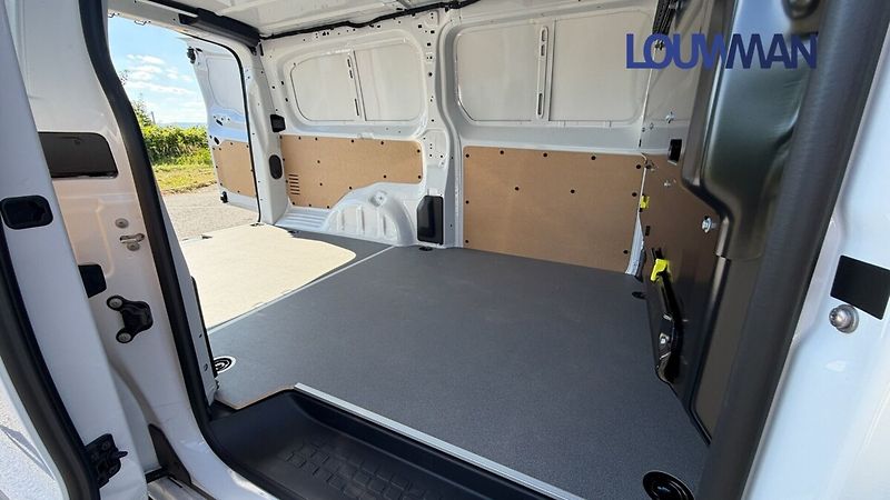 Toyota ProAce L2 - 2.0L Diesel 6 MT Active - fotka 22 z 27