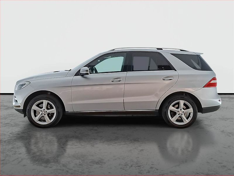 Mercedes-Benz Třídy M (2013) ML 350, 4X4, Automat, Kůže - fotka 3 z 22