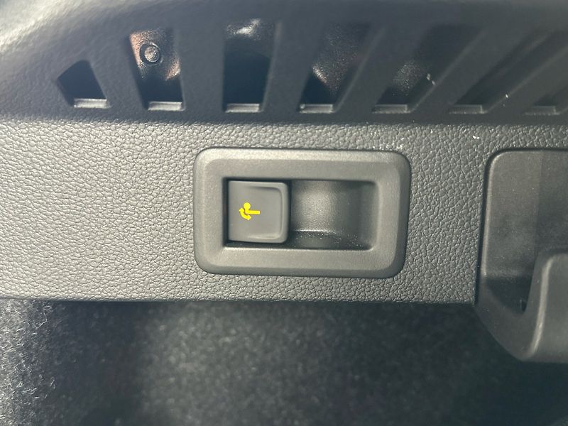 Škoda Kamiq (2025) DSG 1.0TSI 85kW Monte Carlo - fotka 31 z 33
