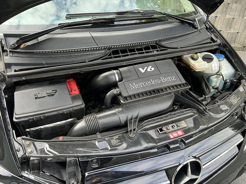 Mercedes-Benz Viano 3.5 V6 258HP PANORAMA 2.MAJ - fotka 27 z 28
