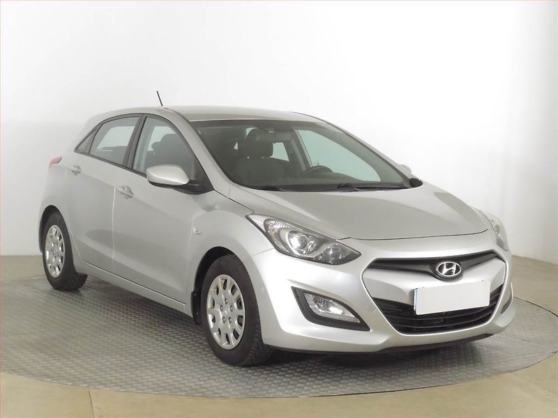 Hyundai i30 (2013) 1.4 CRDi, Tempomat - fotografie inzerátu