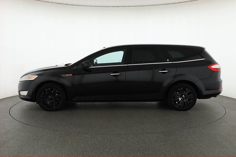 Ford Mondeo (2008) 2.0 TDCi, po STK, Tažné - fotka 3 z 12