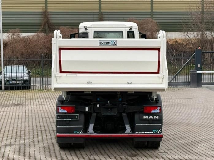 MAN TGS (2025) 35.480 8x8 Bordmatik EURO 6 - fotka 4 z 21
