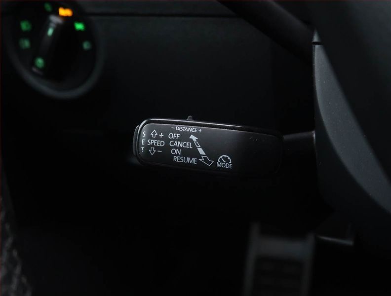 Škoda Octavia (2018) Scout 2.0 TDI, 4X4, Automat - fotka 19 z 28