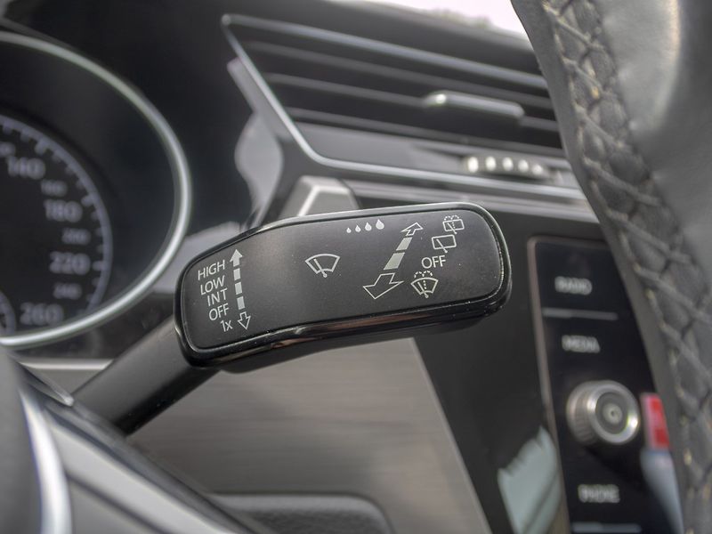 Volkswagen Touran (2019) 2.0TDI 110KW – Cebia 5*! - fotka 21 z 53