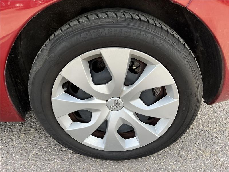 Citroën C3 Picasso 1,4 i KLIMA 4x DISK STK 9/2028 - fotka 32 z 38