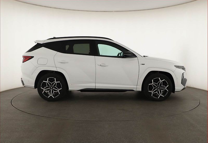 Hyundai Tucson (2024) N-Line Style 1.6 T-GDI PHEV - fotka 6 z 31