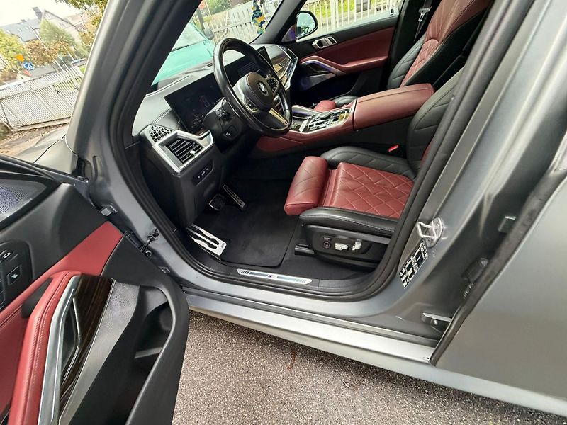 BMW X6 xDrive30d M Sport - fotka 14 z 23
