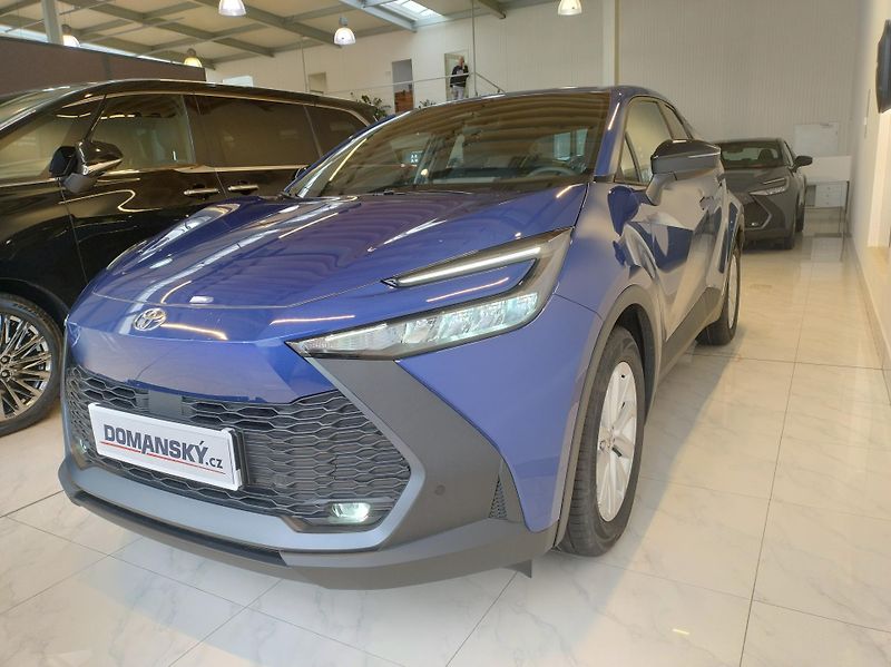 Toyota C-HR (2026) 1.8 FHEV Com. Business 0% úrok - fotka 2 z 11