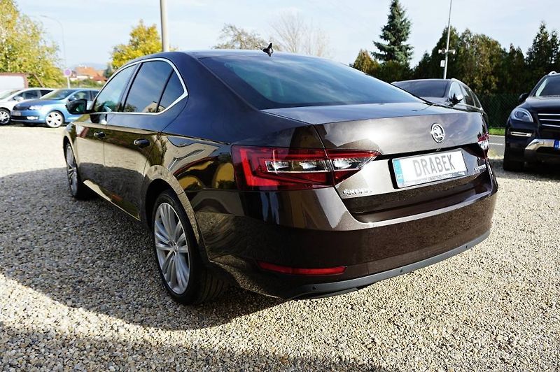 Škoda Superb (2016) STYLE PLUS 2,0 TDI 110 kW - fotka 6 z 53