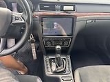 Škoda Superb 2.0TDI 103Kw DSG Elegance - náhled 11