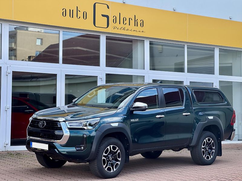 Toyota Hilux (2023) 2.8 automat Executive - fotka 1 z 18