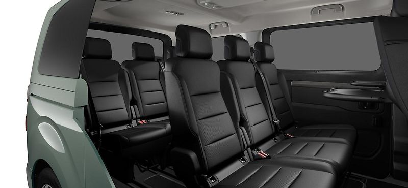 Peugeot Traveller (2026) ALLURE L2 2.2 BlueHDi 180 EAT8 - fotka 4 z 6