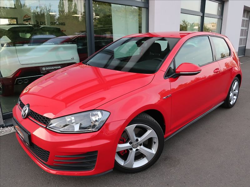 Volkswagen Golf 2,0 TSi,162kW,GTI,NovéČR - fotografie inzerátu