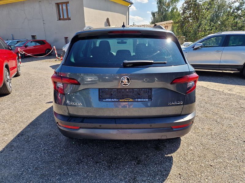 Škoda Karoq 1,0TSI 85KW VÝHŘEV,ALU KOLA  - fotka 5 z 18