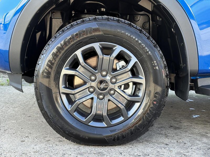 Ford Ranger 2.0EcoBlue 205PS Bi-Turbo 4x4 - fotka 17 z 44