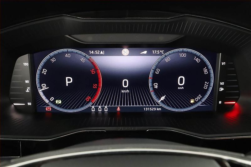 Škoda Superb (2023) Laurin&Klement 2.0 TDI - fotka 8 z 21