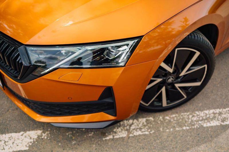 Škoda Octavia (2025) 2.0 TDI, Sportline, Automat - fotka 10 z 32