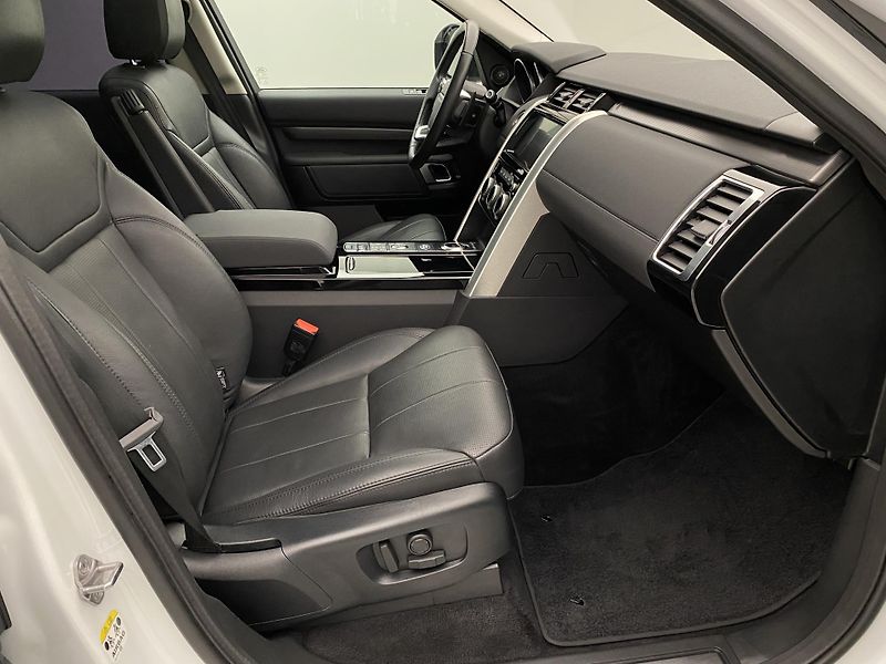 Land Rover Discovery TD6 HSE AWD AUT CZ  - fotka 23 z 44