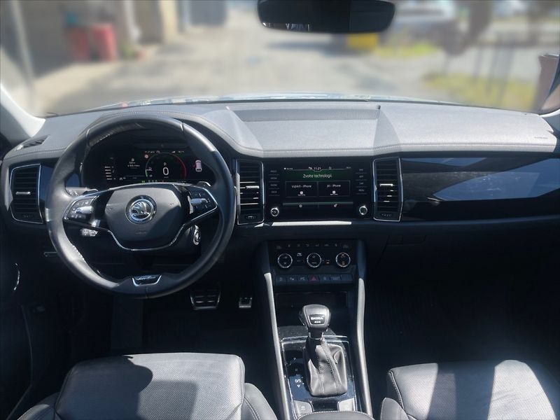 Škoda Kodiaq 2,0 TDI 147 L&K 4x4 AT - fotka 9 z 11