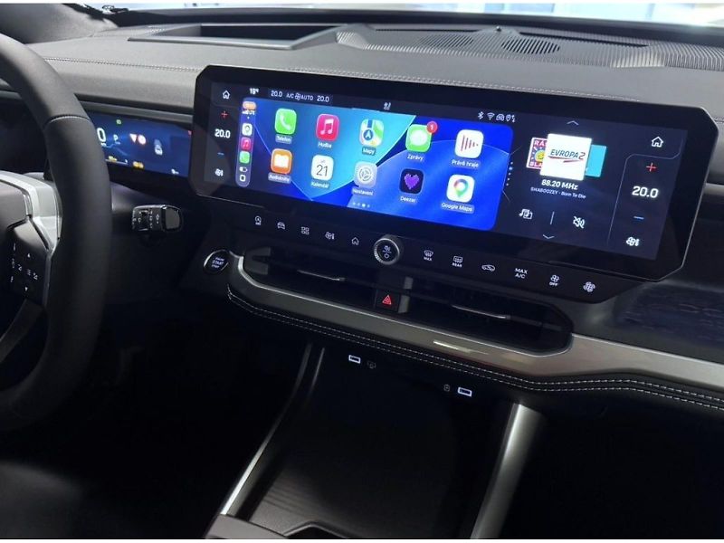 Jeep Compass (2026) NEW e-Hybrid 145k eDCT6 First - fotka 12 z 17