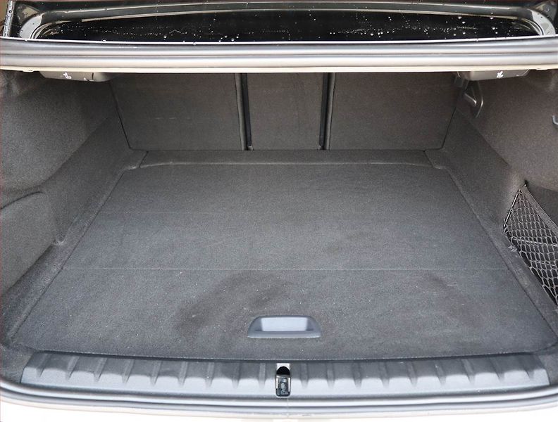BMW Řada 2 (2021) Sport Line 218d, Automat - fotka 14 z 20