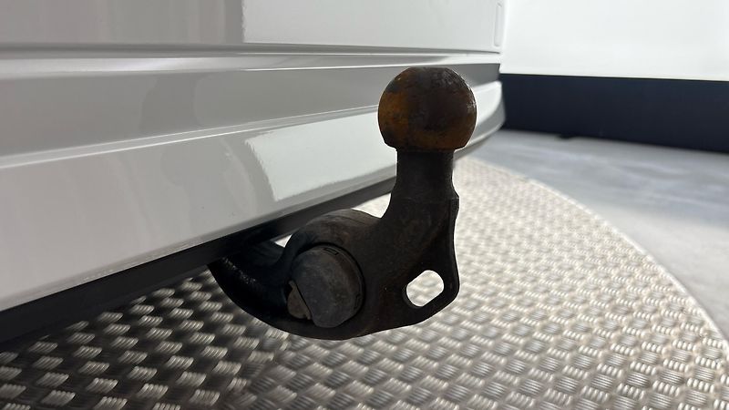 Škoda Octavia 1.5 TSI E-Tec DSG Style Combi - fotka 30 z 30