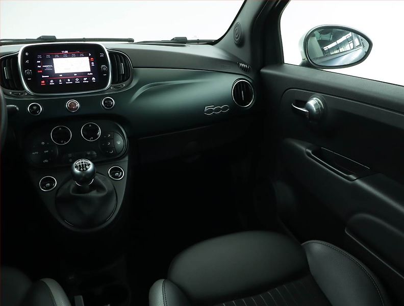 Fiat 500 (2021) 1.0 mild-hybrid, Kůže, Navi - fotka 8 z 15